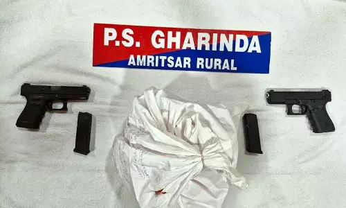 Amritsar: 3 किलो हेरोइन और 2 ग्लॉक पिस्तौल के साथ तीन लोग गिरफ्तार