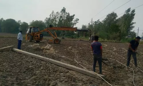 Karnal जिले में बिजली आपूर्ति बहाल करने के लिए यूएचबीवीएन कर्मचारी सक्रिय