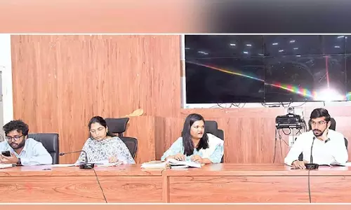 भूमि अधिग्रहण का काम युद्धस्तर पर पूरा करें: कलेक्टर
