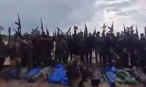 DRG बल ने मारे गए माओवादियों के शवों के सामने जश्न मनाया