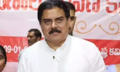 AP: नादेंदला ने नए राशन कार्ड जारी करने की समयसीमा को खारिज किया