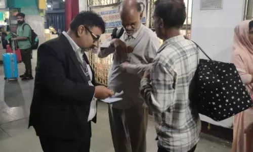 Ramgarh: रेलवे का टिकट चेकिंग अभियान रंग लाया, 5.97 लाख की वसूली Ramgarh: रेलवे का टिकट चेकिंग अभियान रंग लाया, 5.97 लाख की वसूली