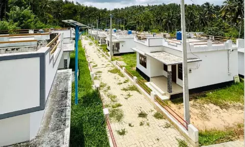 Kerala ; मीनांगडी में 24 मकान आज सौंपे जाएंगे Kerala ; मीनांगडी में 24 मकान आज सौंपे जाएंगे