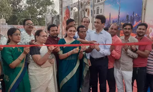 Kaimganj: विधायक व चेयरमैन ने किया हस्तशिल्प मेला महोत्सव का शुभारंभ Kaimganj: विधायक व चेयरमैन ने किया हस्तशिल्प मेला महोत्सव का शुभारंभ