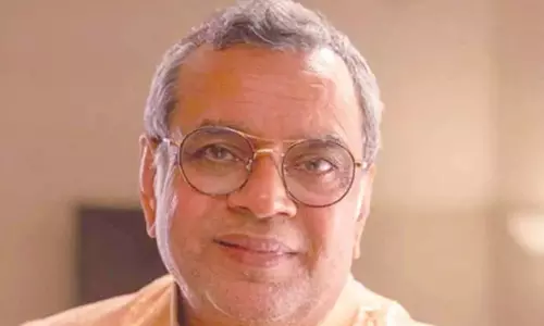 हेरा फेरी 3 से बाहर निकलने पर परेश रावल पर 25 करोड़ रुपये का मुकदमा हेरा फेरी 3 से बाहर निकलने पर परेश रावल पर 25 करोड़ रुपये का मुकदमा