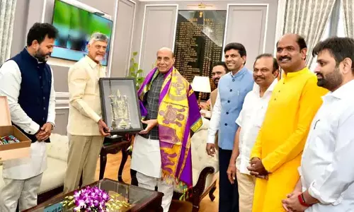 Andhra : सीएम चंद्रबाबू दिल्ली में कई केंद्रीय मंत्रियों से मिले
