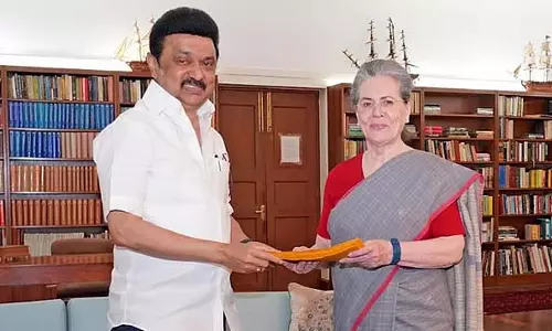 Tamil Nadu : मुख्यमंत्री एमके स्टालिन ने सोनिया, राहुल से की मुलाकात