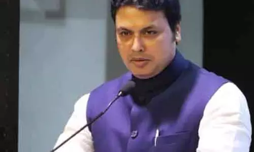 सीपीआई (एम) नक्सलियों, पाकिस्तान, चीन का समर्थन करती: CM Biplab Deb