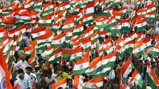 Basti: पांच ब्लॉकों में गूंजा तिरंगा यात्रा का जयघोष, नौ दिनों तक चला अभियान