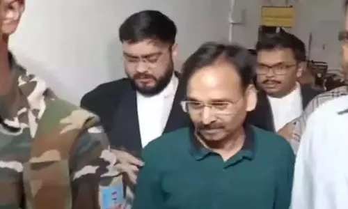 Jharkhand आबकारी घोटाले में आईएएस अधिकारी विनय चौबे गिरफ्तार Jharkhand आबकारी घोटाले में आईएएस अधिकारी विनय चौबे गिरफ्तार