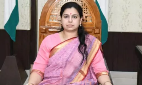 Deoria: जिलाधिकारी दिव्या मित्तल ने उद्यमियों की समस्याओं के त्वरित निराकरण पर दिया जोर Deoria: जिलाधिकारी दिव्या मित्तल ने उद्यमियों की समस्याओं के त्वरित निराकरण पर दिया जोर
