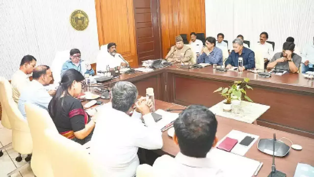 Hyderabad को विश्व नगर बनाने के लिए धन की कोई चिंता नहीं: भट्टी