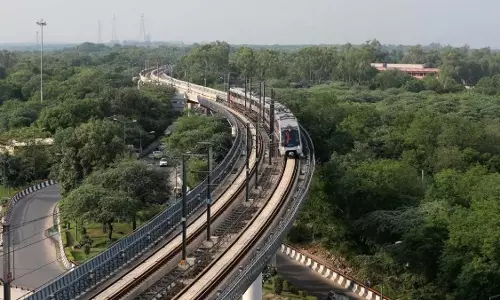 Deepali चौक से मजलिस पार्क तक मेट्रो कॉरिडोर का ढांचा तैयार, कौन से डेट तक शुरू होगा Deepali चौक से मजलिस पार्क तक मेट्रो कॉरिडोर का ढांचा तैयार, कौन से डेट तक शुरू होगा