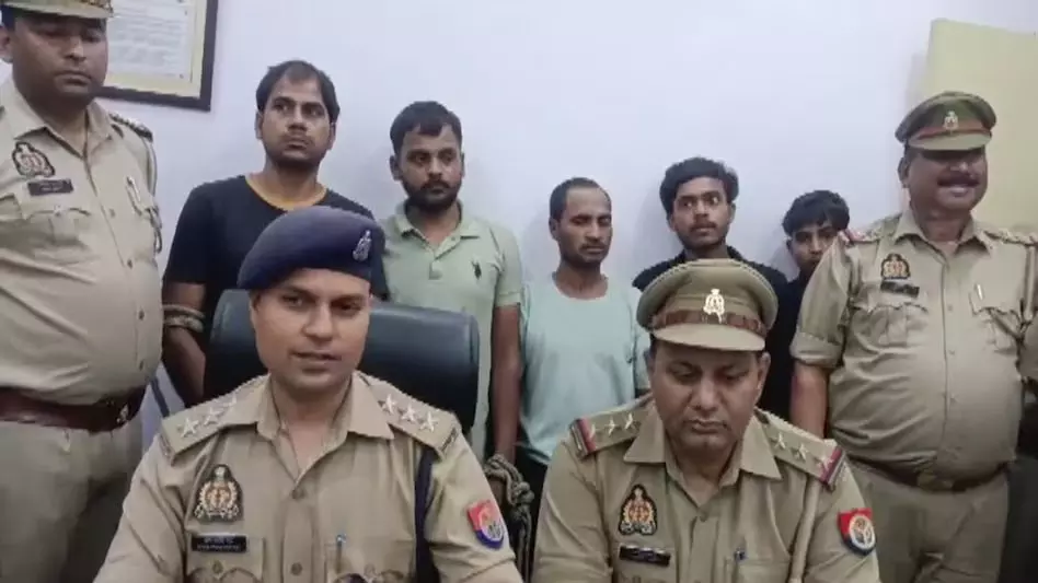 डीजल डालकर जलाया दोस्त का शव, शराब पीने के दौरान 5 दोस्तों ने किया था मर्डर डीजल डालकर जलाया दोस्त का शव, शराब पीने के दौरान 5 दोस्तों ने किया था मर्डर