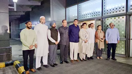 बैजयंत पांडा का प्रतिनिधिमंडल पश्चिम एशिया के लिए रवाना, भाजपा सांसद बोले जीत के साथ आतंकवाद के खिलाफ वैश्विक सहयोग बढ़ाना जरूरी बैजयंत पांडा का प्रतिनिधिमंडल पश्चिम एशिया के लिए रवाना, भाजपा सांसद बोले जीत के साथ आतंकवाद के खिलाफ वैश्विक सहयोग बढ़ाना जरूरी