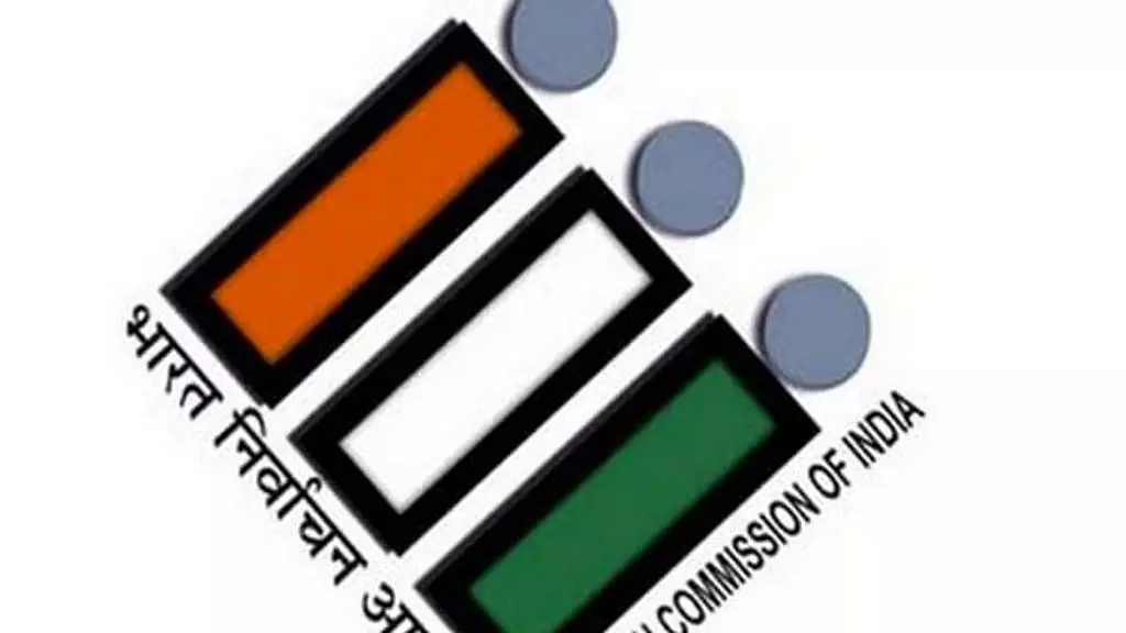 मतदाताओं को मतदान केंद्र के अंदर मोबाइल फोन ले जाने की अनुमति नहीं: चुनाव आयोग मतदाताओं को मतदान केंद्र के अंदर मोबाइल फोन ले जाने की अनुमति नहीं: चुनाव आयोग