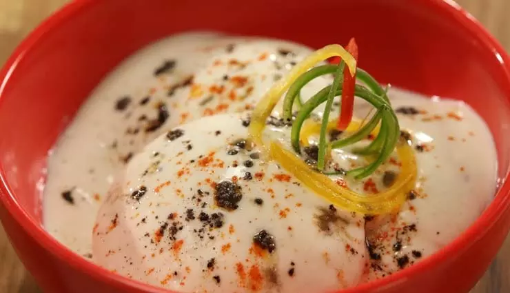 Dahi Idli: गर्मियों में आपकी सेहत का भी ख्याल रखती है ये डिश Dahi Idli: गर्मियों में आपकी सेहत का भी ख्याल रखती है ये डिश