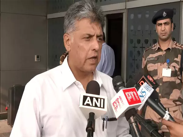 Congress MP ऑपरेशन सिंदूर के तहत अफ्रीका में पाकिस्तान के आतंकी संबंधों को उजागर करेंगे Congress MP ऑपरेशन सिंदूर के तहत अफ्रीका में पाकिस्तान के आतंकी संबंधों को उजागर करेंगे