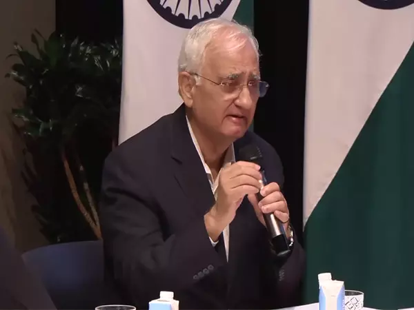 हमारा संकल्प आतंकवाद को समाप्त करना है: सर्वदलीय प्रतिनिधिमंडल के सदस्य Salman Khurshid हमारा संकल्प आतंकवाद को समाप्त करना है: सर्वदलीय प्रतिनिधिमंडल के सदस्य Salman Khurshid