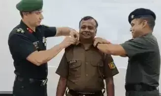 Ballia: प्रो. संजीत कुमार गुप्ता को मिला कर्नल कमांडेंट का गौरव Ballia: प्रो. संजीत कुमार गुप्ता को मिला कर्नल कमांडेंट का गौरव
