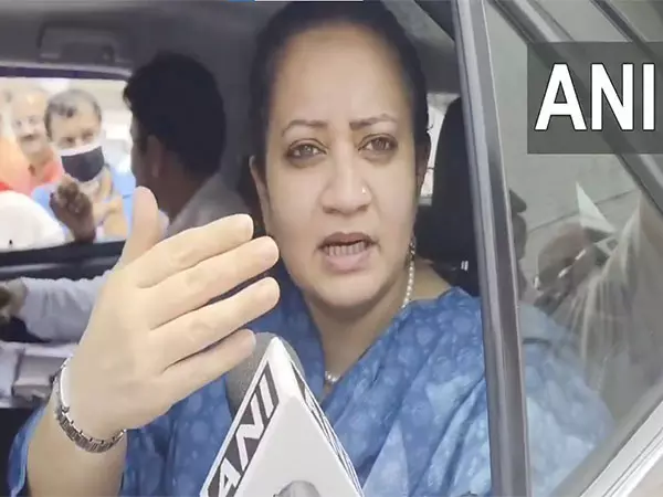 घबराने की कोई ज़रूरत नहीं: राज्य में कोविड मामलों पर Haryana Health Minister घबराने की कोई ज़रूरत नहीं: राज्य में कोविड मामलों पर Haryana Health Minister
