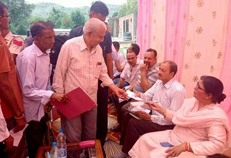 नई सड़क से Ranital-Haripur की दूरी 8 किमी कम होगी नई सड़क से Ranital-Haripur की दूरी 8 किमी कम होगी