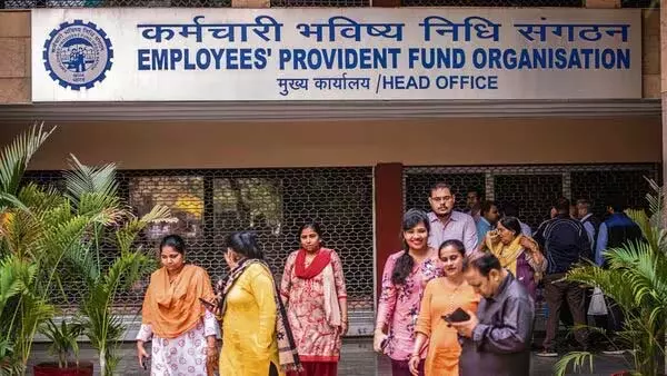 EPFO ने वित्त वर्ष 2025 के लिए कर्मचारी भविष्य निधि जमा पर 8.25% ब्याज दर को मंजूरी दी EPFO ने वित्त वर्ष 2025 के लिए कर्मचारी भविष्य निधि जमा पर 8.25% ब्याज दर को मंजूरी दी