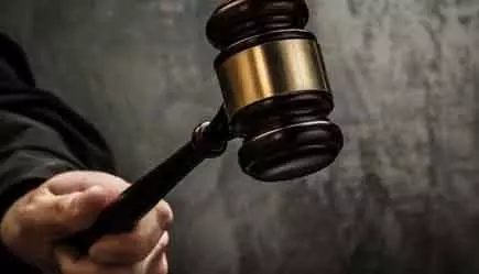 केरल विजिलेंस द्वारा भ्रष्टाचार के आरोप के बाद ED अधिकारी ने अग्रिम जमानत मांगी केरल विजिलेंस द्वारा भ्रष्टाचार के आरोप के बाद ED अधिकारी ने अग्रिम जमानत मांगी