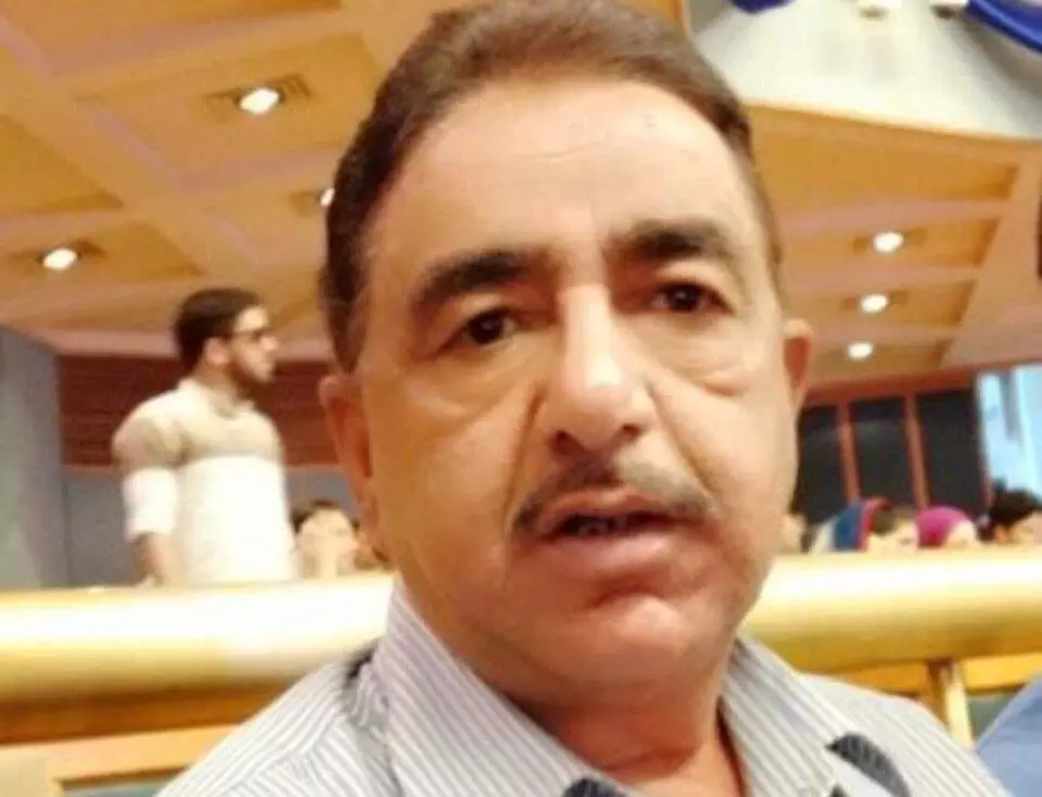 Srinagar: सूचना विभाग ने पूर्व अधिकारी को किया नमन Srinagar: सूचना विभाग ने पूर्व अधिकारी को किया नमन
