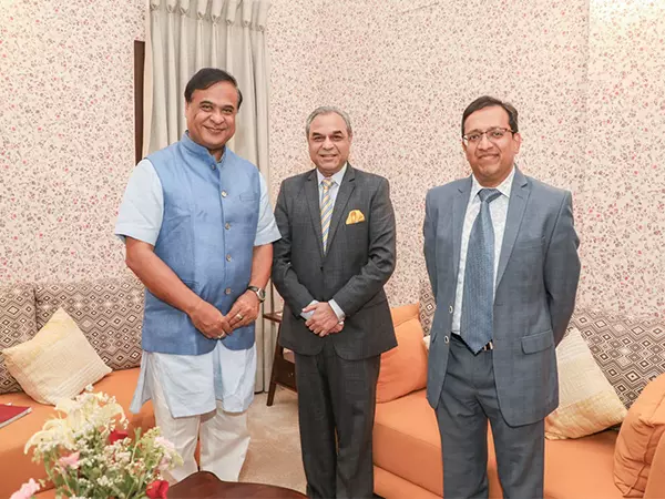 Assam CM ने दिल्ली में उद्योग जगत के शीर्ष नेताओं से मुलाकात की Assam CM ने दिल्ली में उद्योग जगत के शीर्ष नेताओं से मुलाकात की