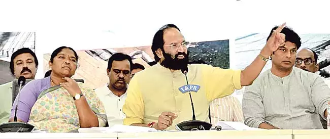 उत्तम कुमार रेड्डी: अगर आपने कुछ गलत नहीं किया है तो डर क्यों? उत्तम कुमार रेड्डी: अगर आपने कुछ गलत नहीं किया है तो डर क्यों?