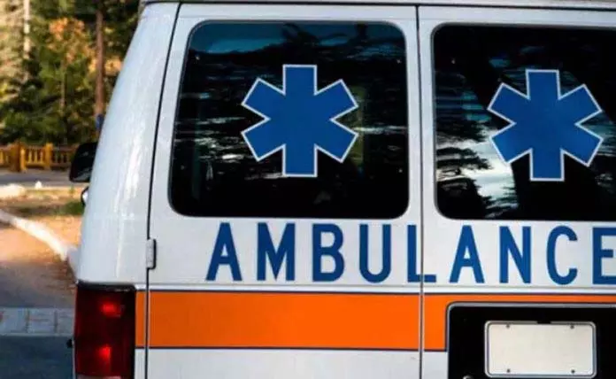 Jammu: सोपोर अस्पताल में एम्बुलेंस की कमी पर मरीजों ने जताई चिंता Jammu: सोपोर अस्पताल में एम्बुलेंस की कमी पर मरीजों ने जताई चिंता