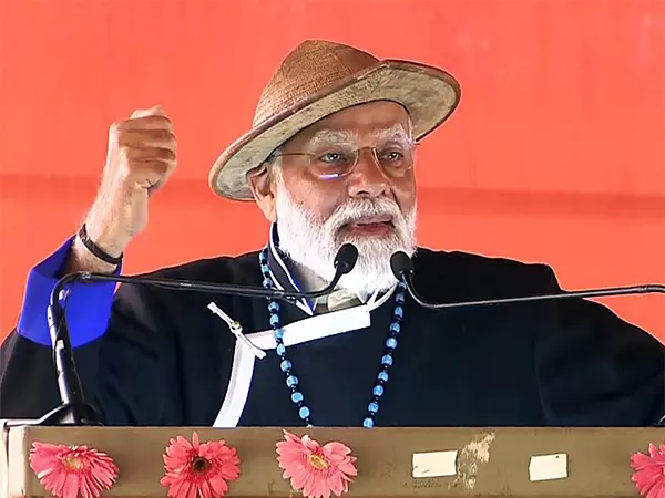 PM Modi 26-27 मई को गुजरात में 53,414 करोड़ की परियोजनाओं का करेंगे लोकार्पण PM Modi 26-27 मई को गुजरात में 53,414 करोड़ की परियोजनाओं का करेंगे लोकार्पण
