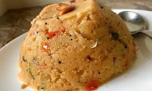 Tomato Upma: नाश्ते के लिए झटपट तैयार हो जाती है ये डिश