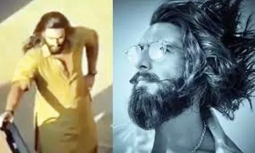 Ranveer Singh: धुरंधर के सेट से रणवीर सिंह का नया अवतार लीक, बढ़ाई फैन्स की उत्सुकता Ranveer Singh: धुरंधर के सेट से रणवीर सिंह का नया अवतार लीक, बढ़ाई फैन्स की उत्सुकता