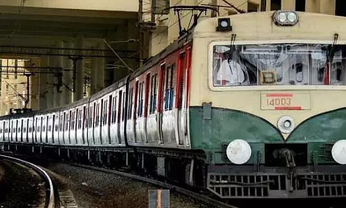Tamil Nadu : आज 18 उपनगरीय इलेक्ट्रिक ट्रेनें रद्द