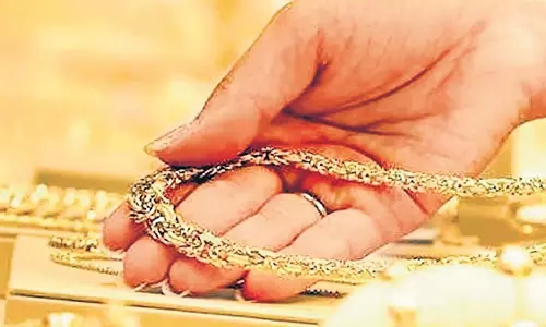 भारत में सोने की कीमतों में तेज़ बढ़ोतरी