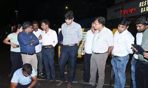Mumbai: सड़क निर्माण को लेकर BMC का अल्टीमेटम जारी Mumbai: सड़क निर्माण को लेकर BMC का अल्टीमेटम जारी