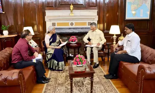 नायडू ने पोलावरम-बनकाचार्ला परियोजना के लिए मंजूरी मांगी: CM Naidu