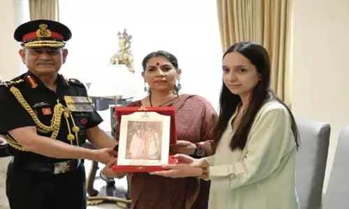 सेना प्रमुख ने डीएसपी हिमायूं भट समेत 9 जांबाजों को ‘बलिदान बैज’ व ‘सम्मान प्रमाण पत्र’ दिया