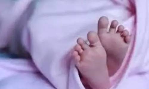 Karnataka: कोविड की चपेट में आए तीन मासूम Karnataka: कोविड की चपेट में आए तीन मासूम
