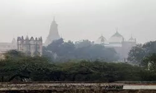 Mathura: कोर्ट ने श्रीकृष्ण जन्मभूमि मामले की सुनवाई 4 जुलाई तक टाली