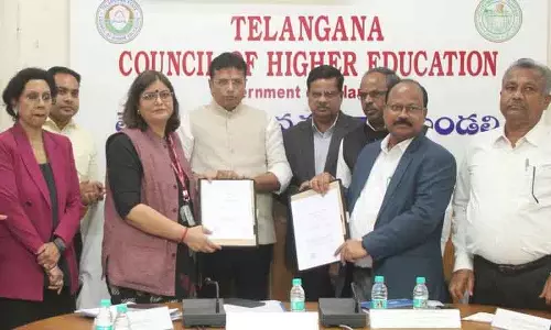 TGCHE ने तीन लाख शिक्षार्थियों को कौशल प्रदान करने के लिए नैसकॉम के साथ समझौता ज्ञापन पर हस्ताक्षर किए TGCHE ने तीन लाख शिक्षार्थियों को कौशल प्रदान करने के लिए नैसकॉम के साथ समझौता ज्ञापन पर हस्ताक्षर किए