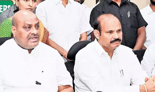 हम कोको के लिए समर्थन मूल्य सुनिश्चित करने के लिए कानून बनाएंगे: Minister Atchannaidu
