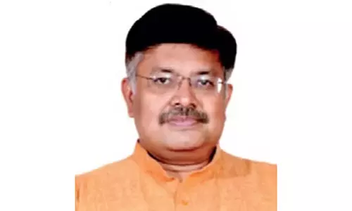 यातायात जाम कम करने की परियोजनाएं एक महीने के भीतर शुरू होंगी: निर्माण मंत्री