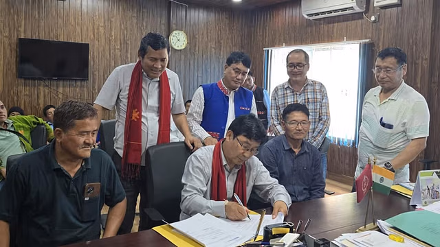 Arunachal के ग्रामीणों ने सियांग अपर बहुउद्देशीय परियोजना के लिए Arunachal के ग्रामीणों ने सियांग अपर बहुउद्देशीय परियोजना के लिए