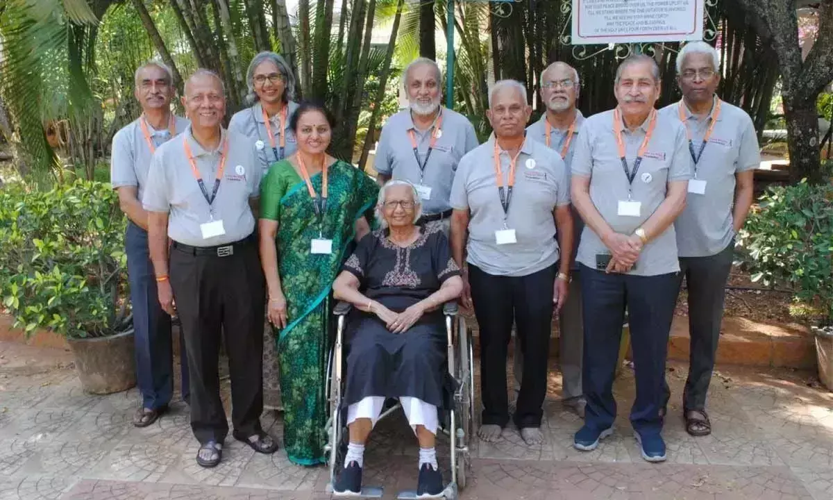 HTBF ने इंटर के छात्रों को छात्रवृत्ति प्रदान की