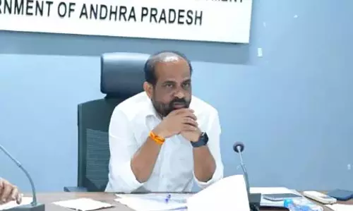 VSP में तीन कोविड-19 मामले, कडप्पा में झूठी चेतावनी VSP में तीन कोविड-19 मामले, कडप्पा में झूठी चेतावनी
