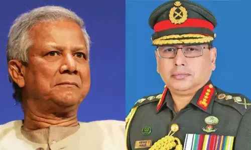 मोहम्मद यूनुस का गेम ओवर? बांग्लादेश में एक बार फिर तख्तापलट होने की अफवाह जोर पकड़ रही मोहम्मद यूनुस का गेम ओवर? बांग्लादेश में एक बार फिर तख्तापलट होने की अफवाह जोर पकड़ रही