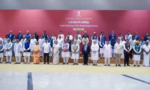 PM मोदी के समक्ष मुख्यमंत्री साय का आत्मनिर्भर बस्तर विजन PM मोदी के समक्ष मुख्यमंत्री साय का आत्मनिर्भर बस्तर विजन